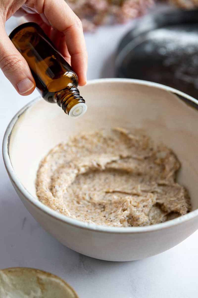 woman mixing skin care ingredients in here weekly skincare routine