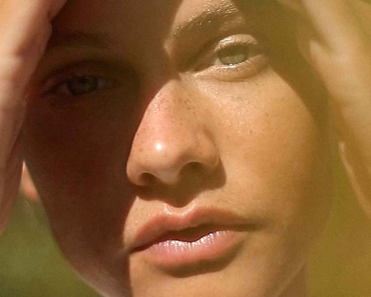 cover image of the article discussing the nightly skincare routine to fight hyperpigmentation with